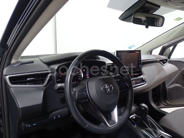 Toyota Corolla 1.8 125H ACTIVE TECH ECVT SEDAN 4p foto 10
