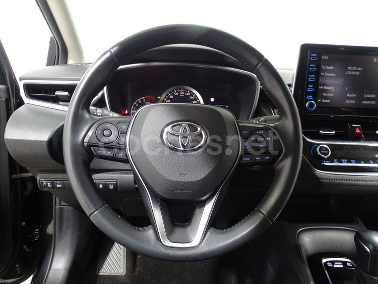 Toyota Corolla 1.8 125H ACTIVE TECH ECVT SEDAN 4p foto 13