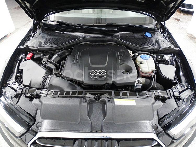 Audi A6 3.0 TDI 160kW218CV quatt S tron Avant 5p foto 24