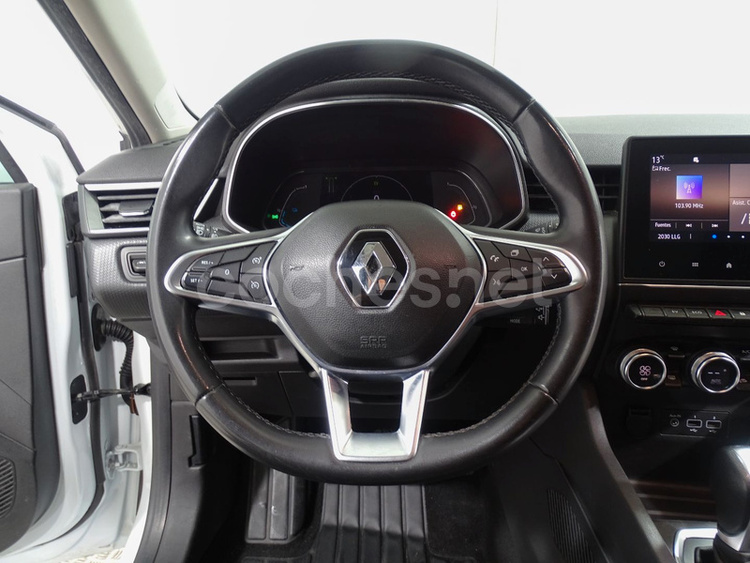 Renault Clio Intens ETech Hibrido 104 kW 140CV foto 10