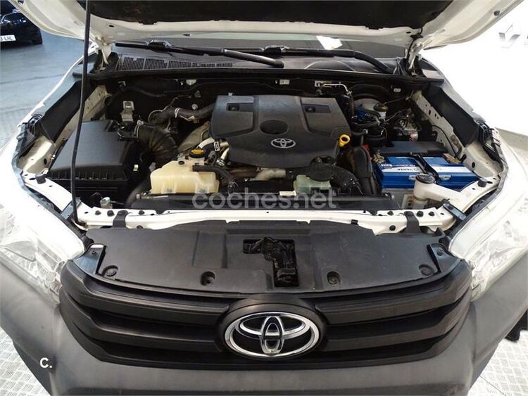 Toyota Hilux 2.4 D4D Cabina Doble GX 4x4 4p foto 21