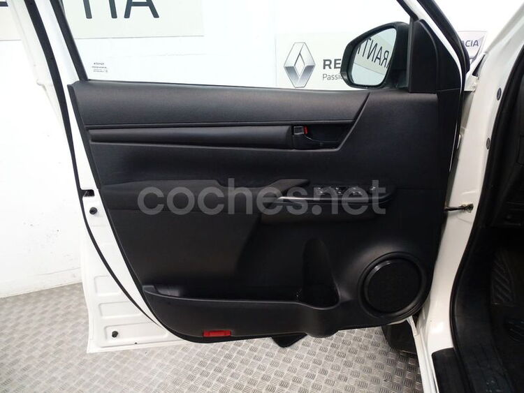 Toyota Hilux 2.4 D4D Cabina Doble GX 4p foto 15