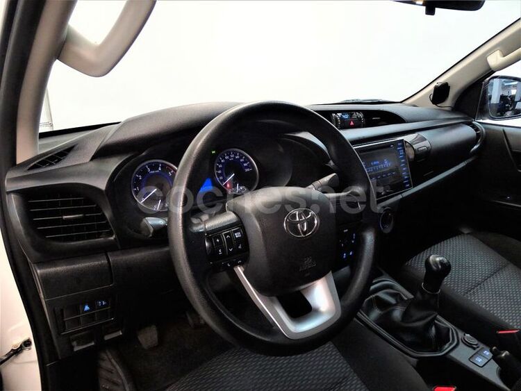 Toyota Hilux 2.4 D4D Cabina Doble GX 4p foto 9